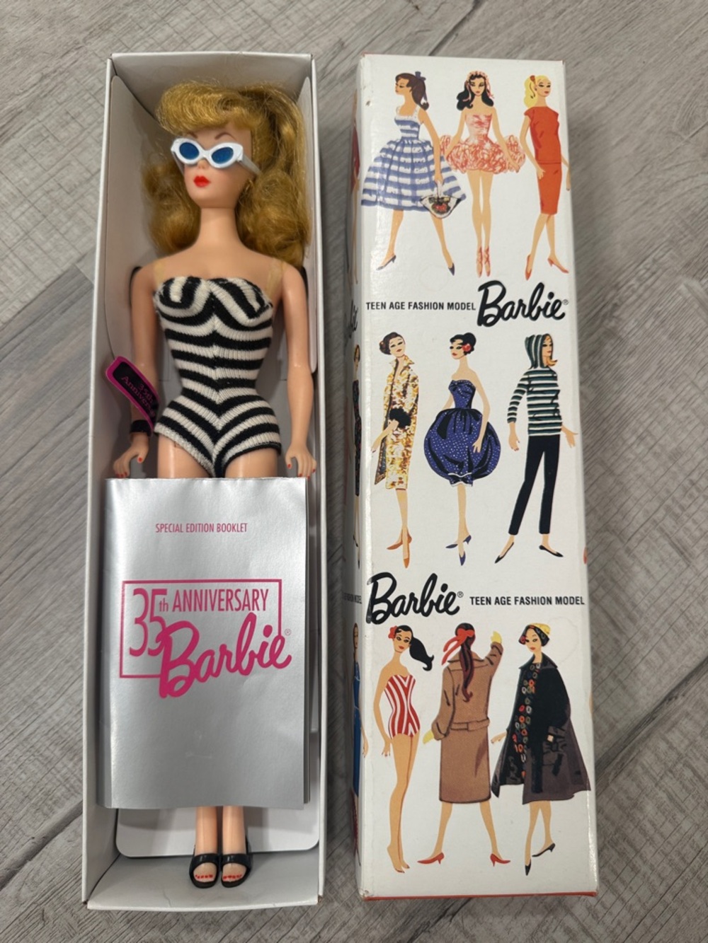Vintage 1959 Swimsuit Barbie Doll in Box
